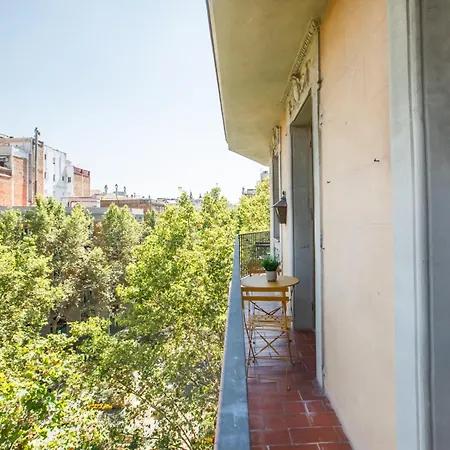 Apartment 42par1049 - Super Bright 3br In Sant Antoni Barcelona